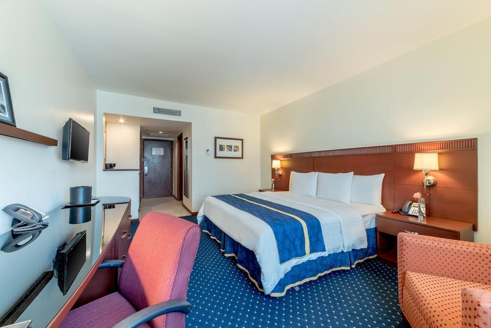 Hodelpa Garden Court Hotel Santiago De Los Caballeros Kültér fotó