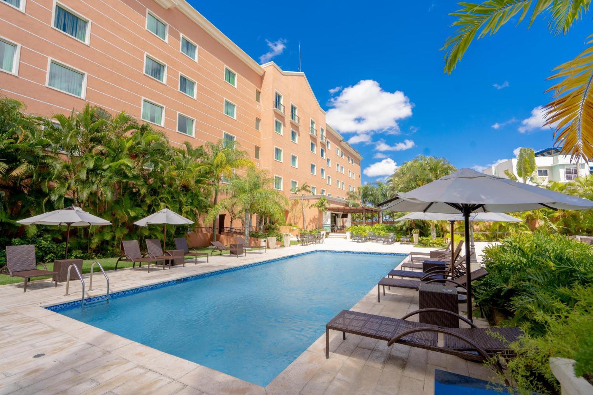 Hodelpa Garden Court Hotel Santiago De Los Caballeros Kültér fotó
